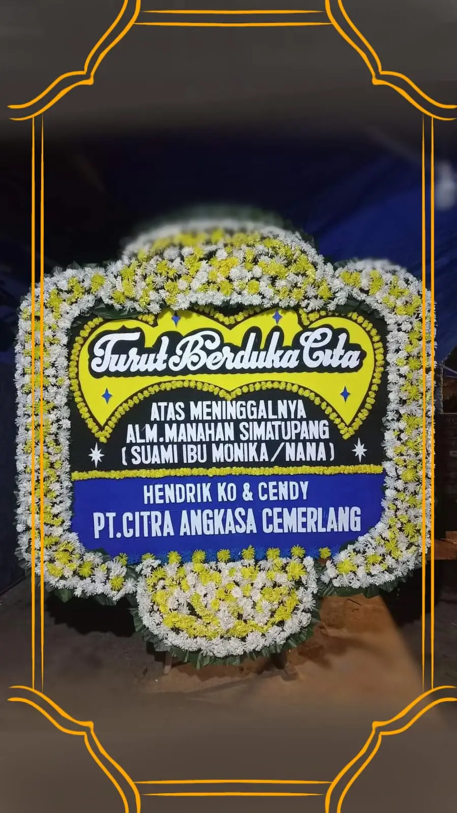 Rangkaian Bunga Papan